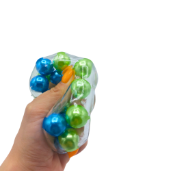 Kostka ASMR sensoryczna z kolorowymi koralikami
